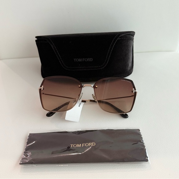 Tom Ford Sunglasses - Picture 6 of 6